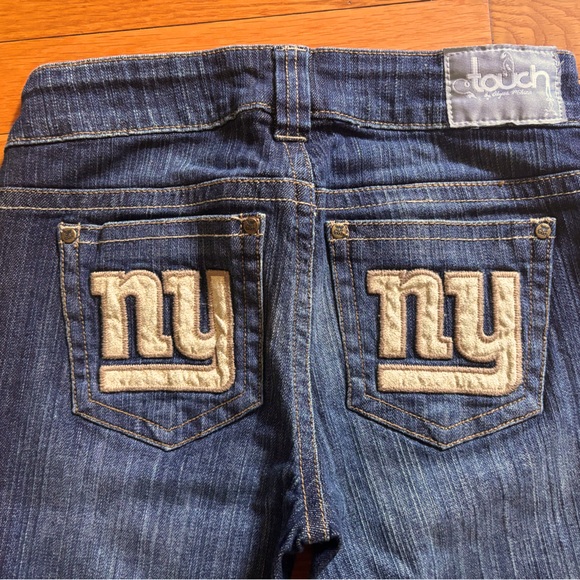 NFL Licensed NY Giants Jeans by Alysa Milano - Picture 1 of 4